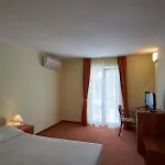 Ruzica- Glavna Zgrada I Depandanse 3* Crikvenica
