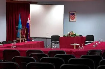 Ruzica- Glavna Zgrada I Depandanse Hotel Crikvenica