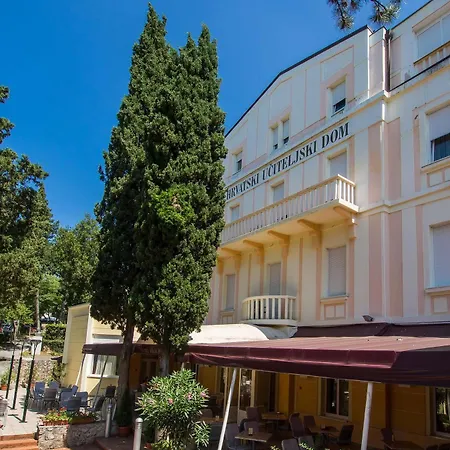 Ruzica- Glavna Zgrada I Depandanse Hotel 3*