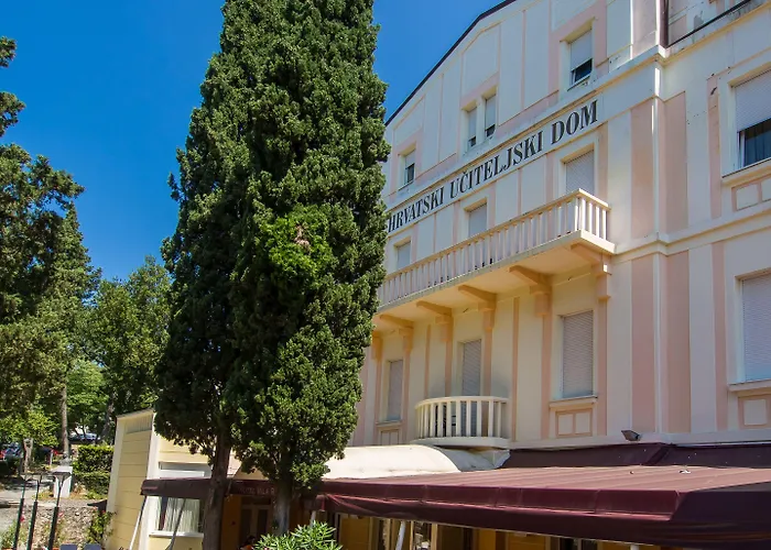 Otel Ruzica- Glavna Zgrada I Depandanse