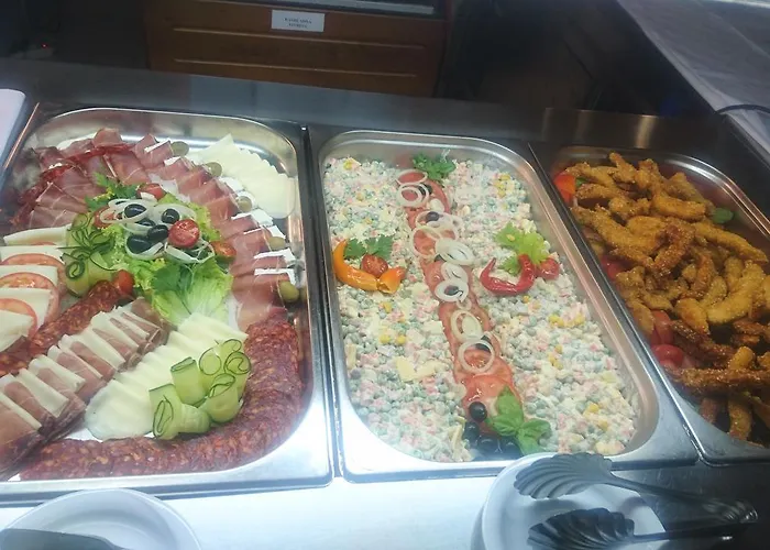 Otel Ruzica- Glavna Zgrada I Depandanse 3*