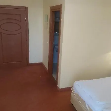 Ruzica- Glavna Zgrada I Depandanse 3*