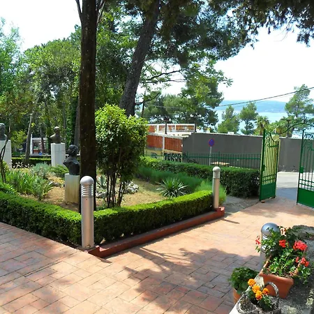 Hotell Ruzica- Glavna Zgrada I Depandanse Crikvenica