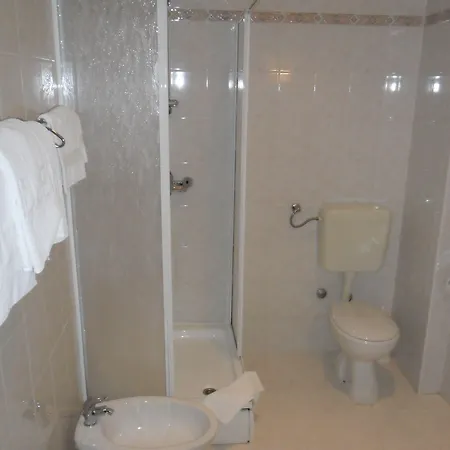 Ruzica- Glavna Zgrada I Depandanse