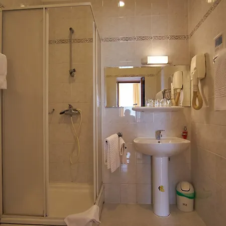 Hotel Ruzica- Glavna Zgrada I Depandanse Crikvenica