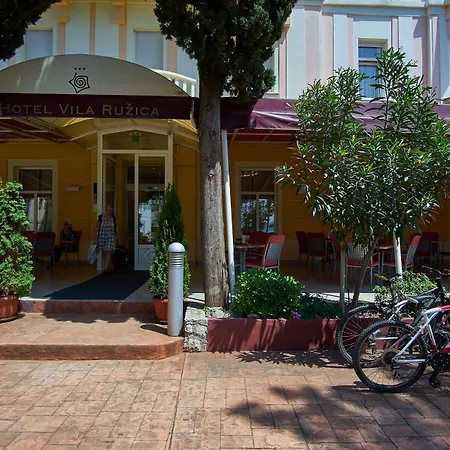 Ruzica- Glavna Zgrada I Depandanse