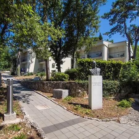 Ruzica- Glavna Zgrada I Depandanse Hotel Crikvenica