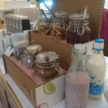 Ruzica- Glavna Zgrada I Depandanse Hotel 3*